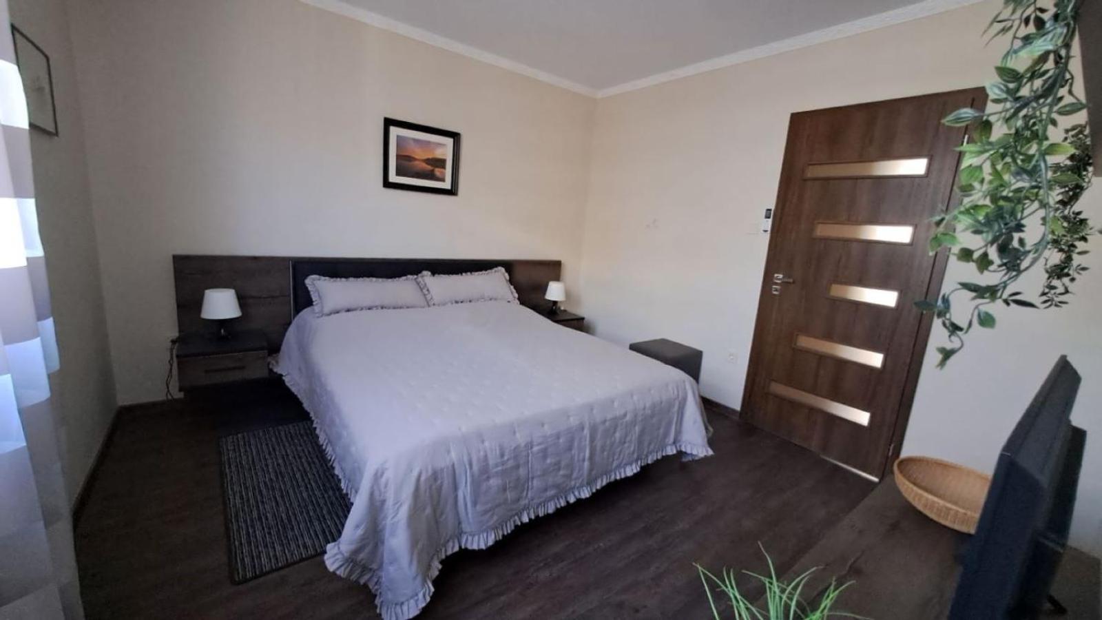 Szilfak City Apartman Hajdúszoboszló Eksteriør billede